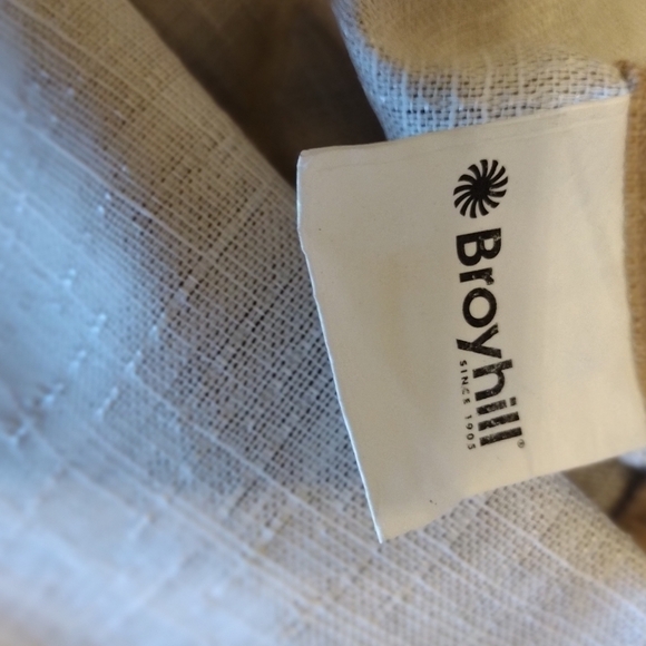 Broyhill Curtain Panels - Picture 4 of 14